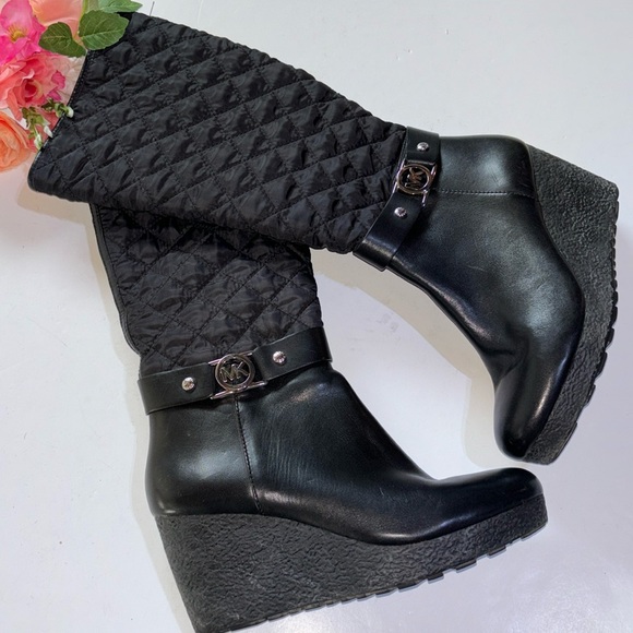 MICHAEL Michael Kors Aaran Cold Weather Wedge Boots 9 1/2 Medium - Picture 1 of 17